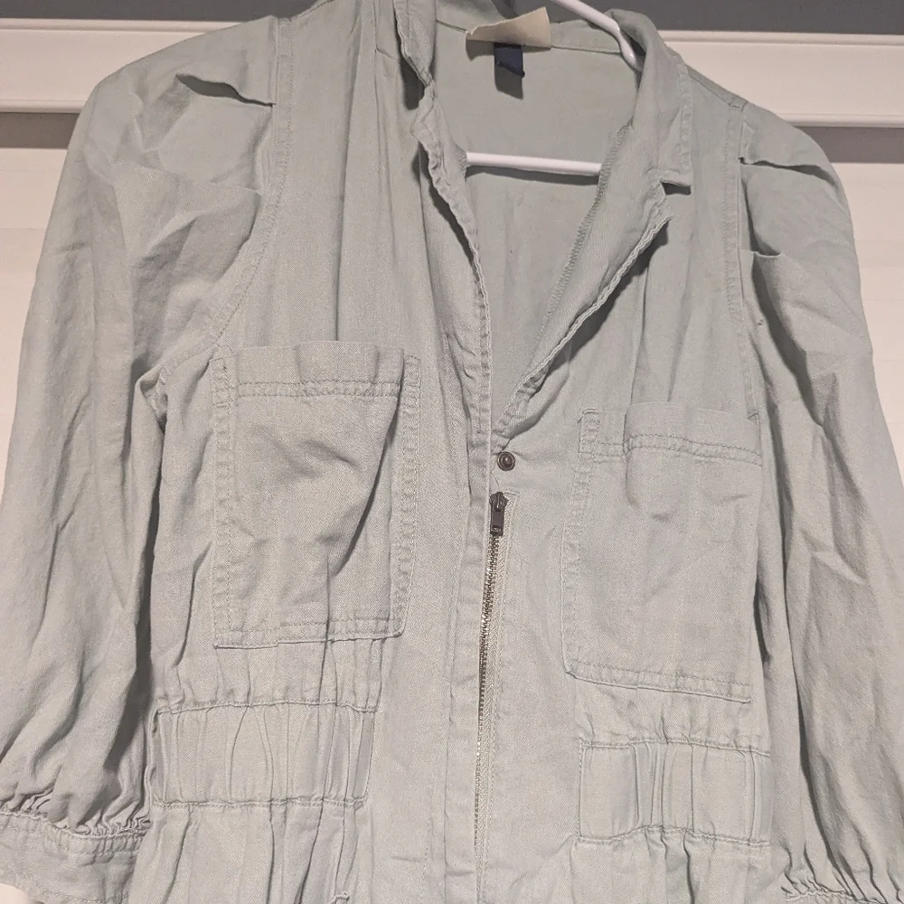 Universal Thread Puff Sleeve Collared Boiler Utility Jumpsuit, Mint - Size 4 - Picture 2 of 7